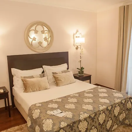Hotel Casa Senhoras Rainhas - Castelo De
