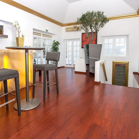 Casa Senhoras Rainhas - Castelo De Hotel Óbidos