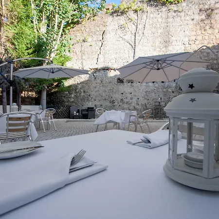 Casa Senhoras Rainhas - Castelo De Óbidos